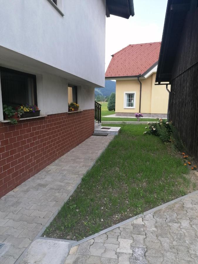Ljubno Apartments Novak מראה חיצוני תמונה